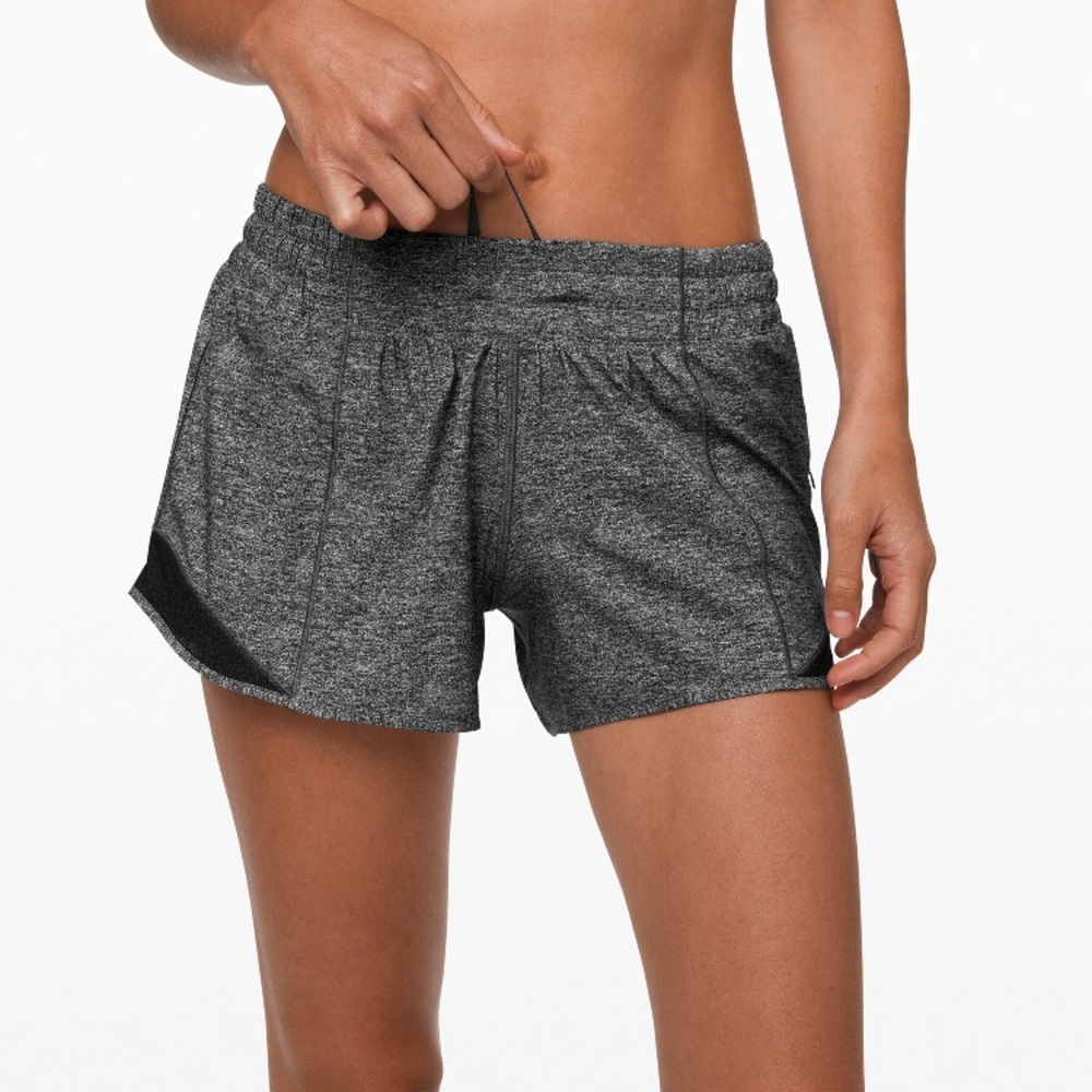 NWWOT Lululemon Hotty Hot Short (4 Tall)